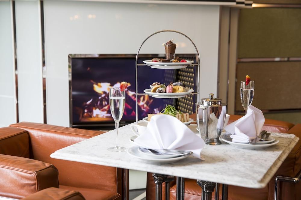 Earl Of Doncaster Hotel Экстерьер фото